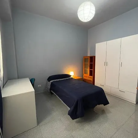 Central, Quiet And Comfortable Room, Breakfast Las Palmas